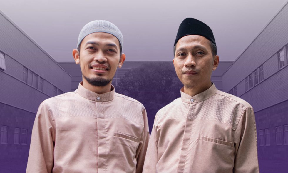Berpakaian dengan Adab, Mengajar dengan Hati